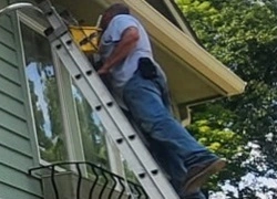 Handyman servies in action